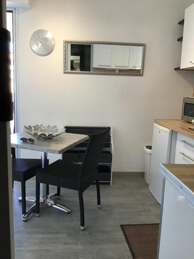 Studio Climatise Classe 2 Dans Marina Proche Mer Et Etang - Lit Wifi Fibre Et Parking Prive Sete Exterior photo